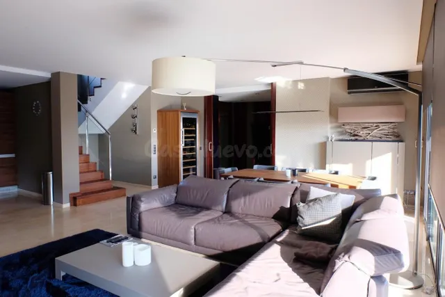 Vivienda de lujo en primera línea. - foto 3