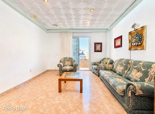 Piso céntrico con gran amplitud en Riba-roja - foto 5
