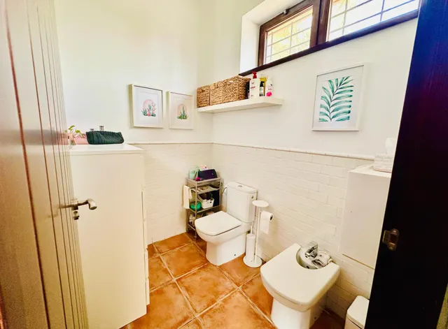 EXQUISITA VILLA CON DISEÑO MODERNO Y AMPLIA PARCELA, CON PISCINA PRIVADA EN LA PILARA — 34