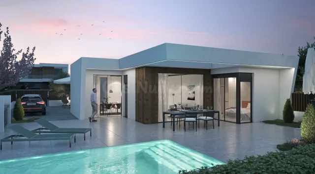 VILLAS DE OBRA NUEVA DE UNA SOLA PLANTA EN CAMPO DE GOLF ALT - foto 2
