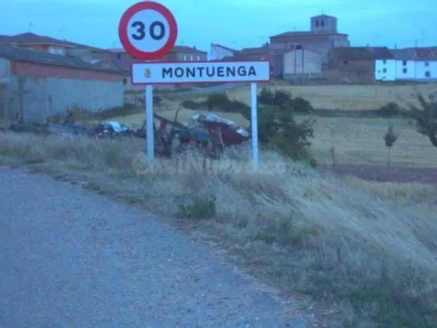 Vendo Solar Urbano en Montuenga - foto 3