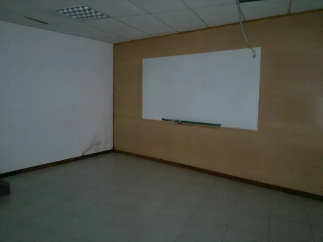 BAJO COMERCIAL 160M2 EN SANTIAGO — 3