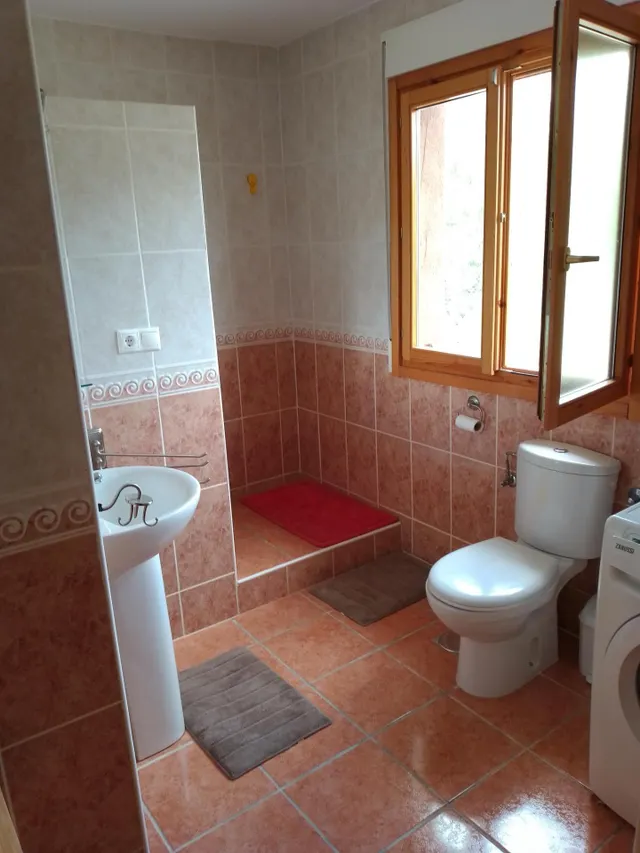 Encantadora Villa en Relleu con Vistas a la Montaña y Máxima Privacidad — 17