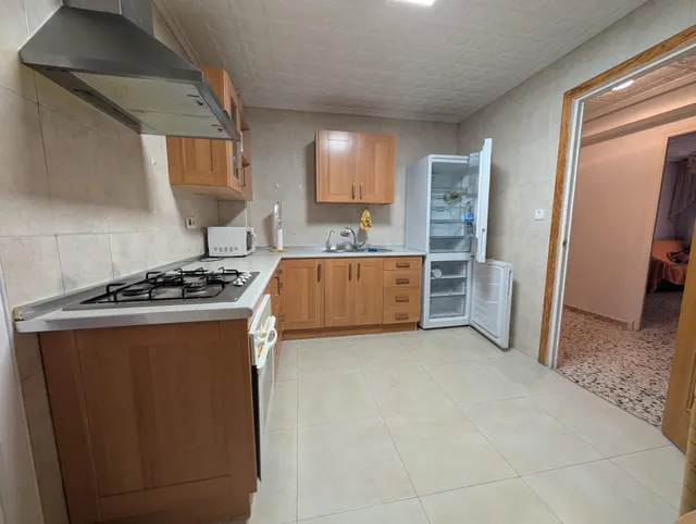 4 DORMITORIOS ,,, PISO ,, CERCA DE LA UNIVERSIDAD — 5