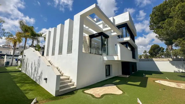 Villa 4 habitaciones 527m² en venta - Villamartin — 27