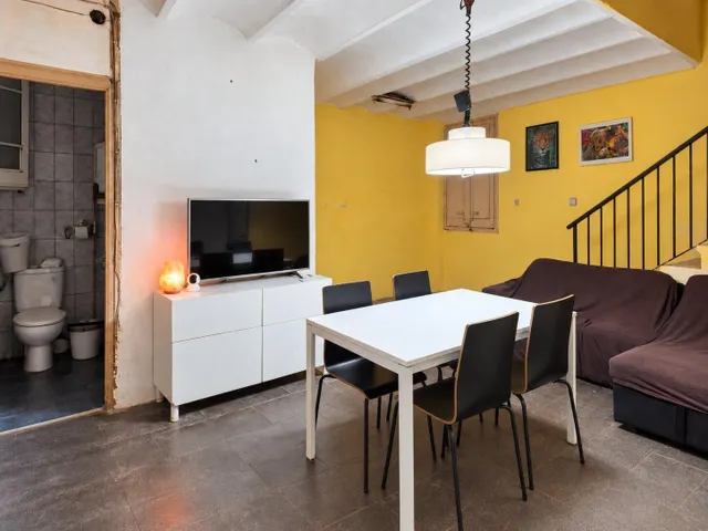 Local con trastienda en venta en calle Aragón, Barcelona: 157 m2 ideal para loft o estudio — 20