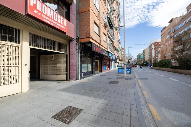 VENTA DE PISO EN PLAZA EINSTEIN – GRANADA — 28