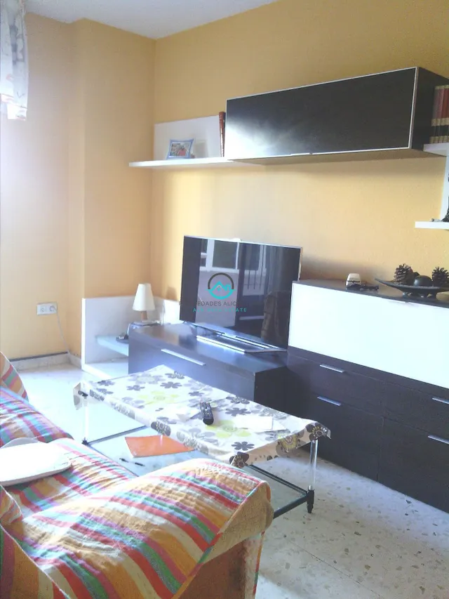 Vivienda con amplia terraza - foto 4