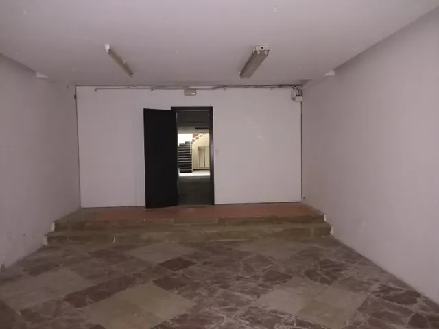 Local comercial en zona prime, con mucho paso. — 15