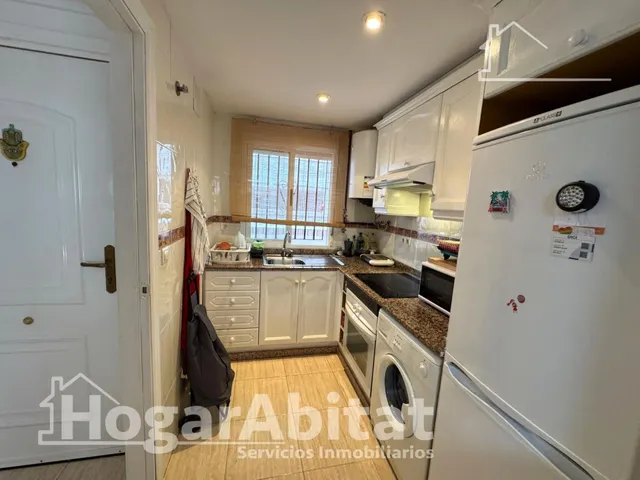 EXTERIOR EN RESIDENCIAL CON TERRAZA, GARAJE, TRASTERO Y PISC - foto 4