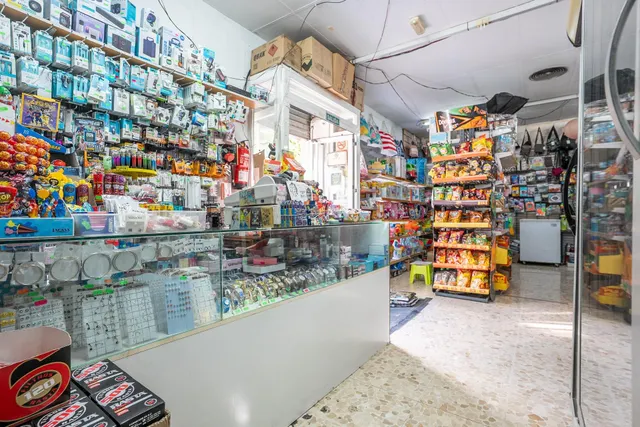 HUERCAL ALMERIA - PUEBLO: LOCAL COMERCIAL CON ALMACEN/COCHERA — 20