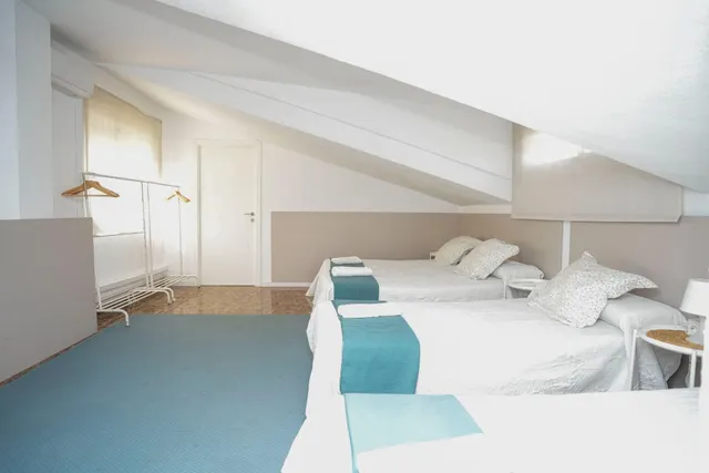 Espectacular chalet con pista de pádel, piscina privada en parcela de 4.000 m2 — 37