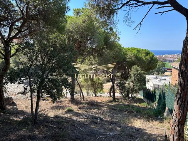 Parcela con vistas al mar en barrio Monterrey de Lloret de M - foto 4