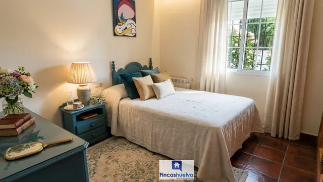 Chalet independiente de esquina con piscina y terraza con vistas al mar en El Rompido Cartaya, Huelva. — 18