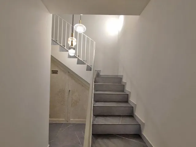 Edificio totalmente reformado en pleno centro de Granada — 9