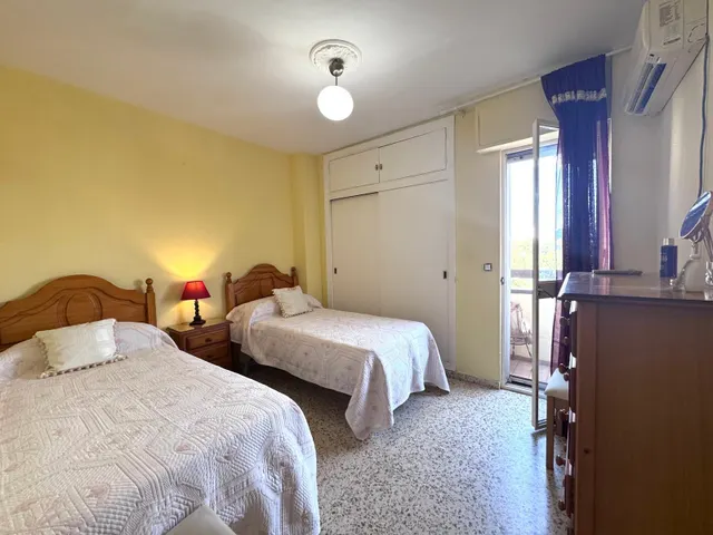 Se vende piso en av. duque de abrantes — 9