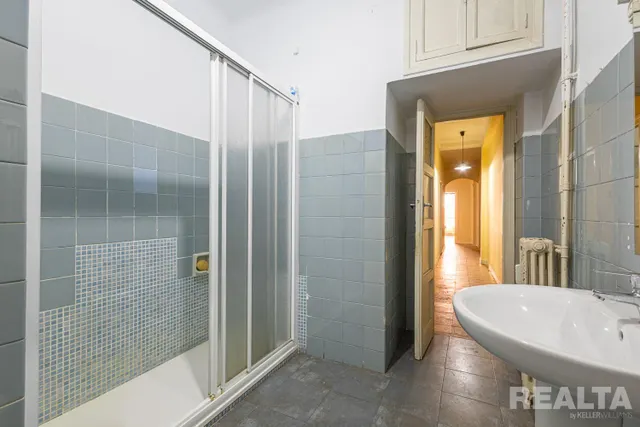 EXCLUSIVO PISO EXTERIOR EN BARRIO SALAMANCA — 20
