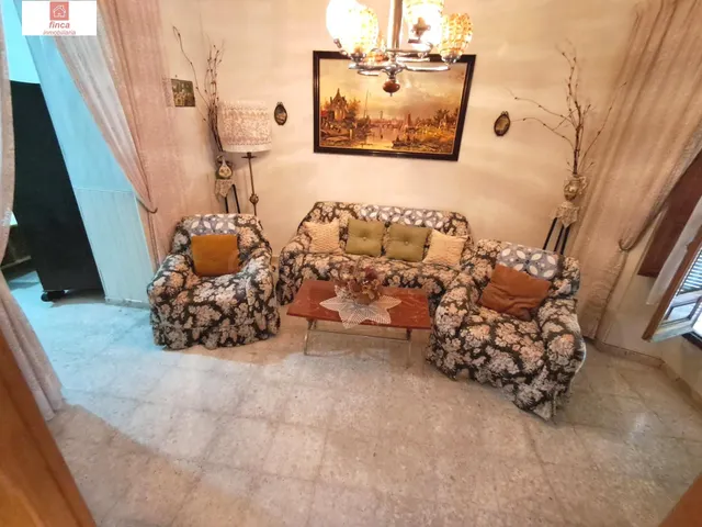 VENTA PUEBLA DE LA CALZADA ZONA CENTRO VIVIENDA DE PLANTA BA - foto 5