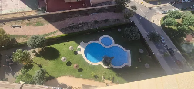 Moderno piso en Benidorm, Zona Juzgados - foto 5