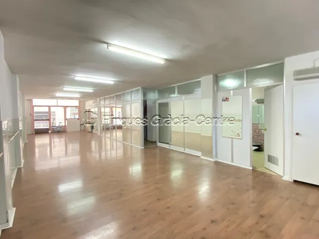 LOCAL COMERCIAL ALQUILER - foto 3