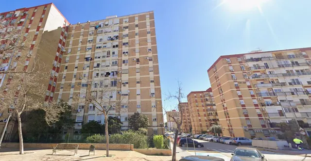 Venta piso en Castilleja de la Cuesta (Sevilla) — 3