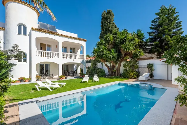 Chalet 4 habitaciones 232m² en venta - Marbella — 30