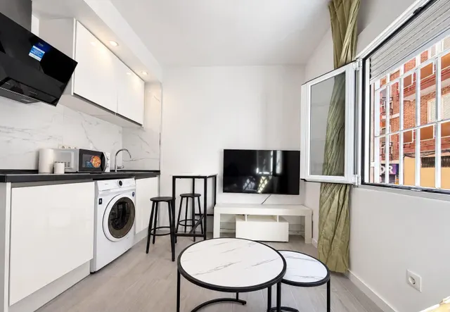 EXCLUSIVA VIVIENDA CON REFORMA INTEGRAL EN AV DE OPORTO — 12
