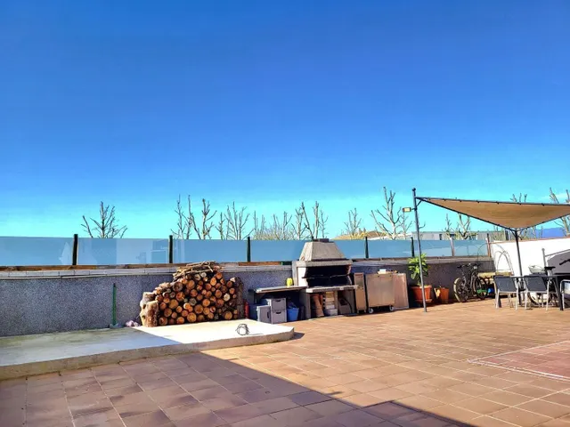 ✨ Impresionante casa pareada con licencia de cafetería en ac - foto 4