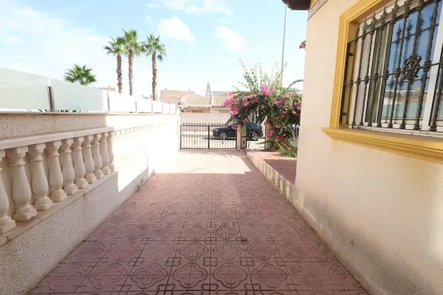 Casa 2 habitaciones 80m² en venta - Playa Flamenca — 23
