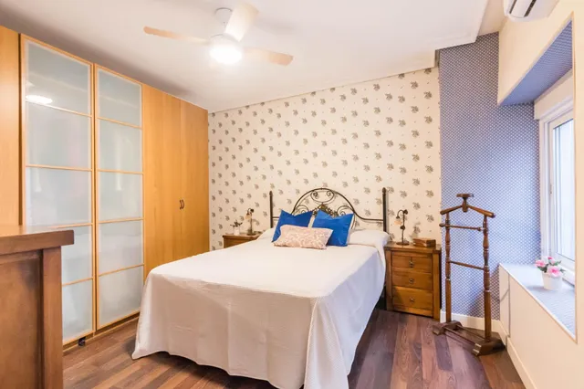Casa con garaje de 106 m2, buhardilla y 3 plantas en el centro de molina — 20