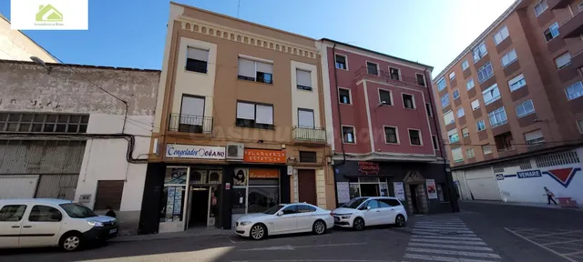 VENTA PISO PARA REFORMAR,ZONA PUERTA DE LA FERIA