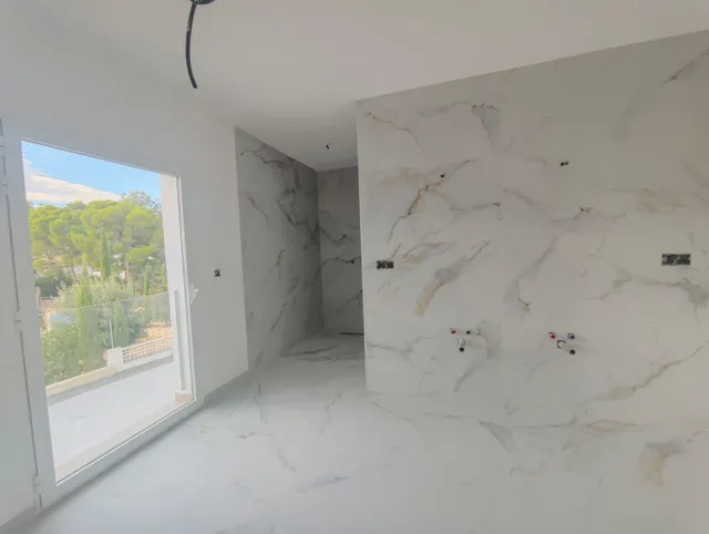 VILLA RECIEN REFORMADA CON CALIDADES DE LUJO EN ZONA MUY TRANQUILA DE ALTEA LA VELLA — 13