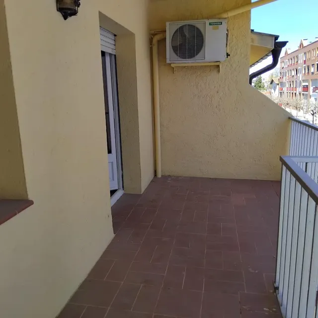 Chalet adosado 210 mt y Jardin 50 mt sol todo el día — 26