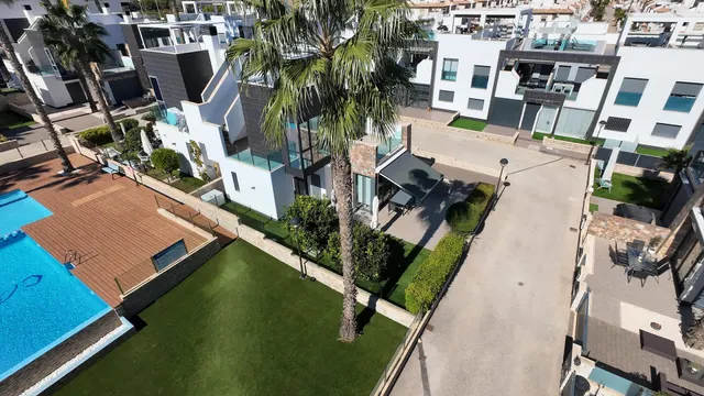 Dúplex 3 habitaciones 98m² en venta - Lomas de Cabo Roig — 31