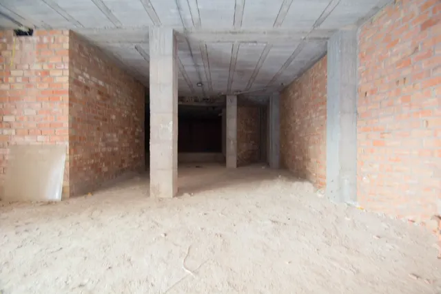 Local comercial en Granada zona Centro, 183 m. de superficie, junto a la plaza de Derecho, — 15