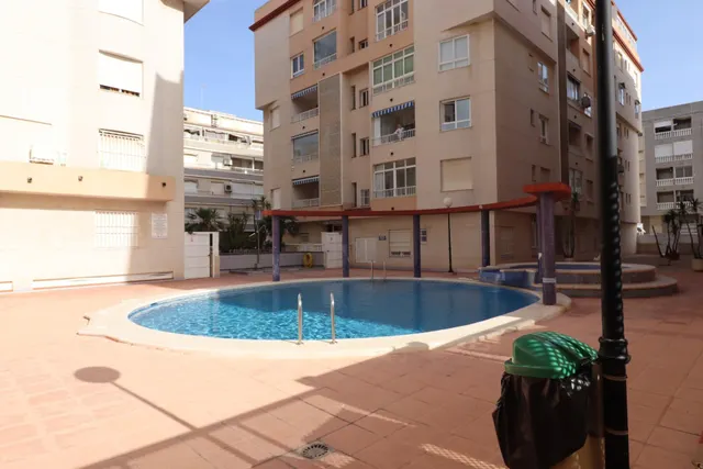 Piso 2 habitaciones 79m² en venta - Pueblo — 16