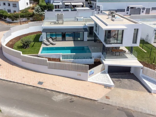 Chalet 4 habitaciones 337m² en venta - Riviera del sol - foto 3