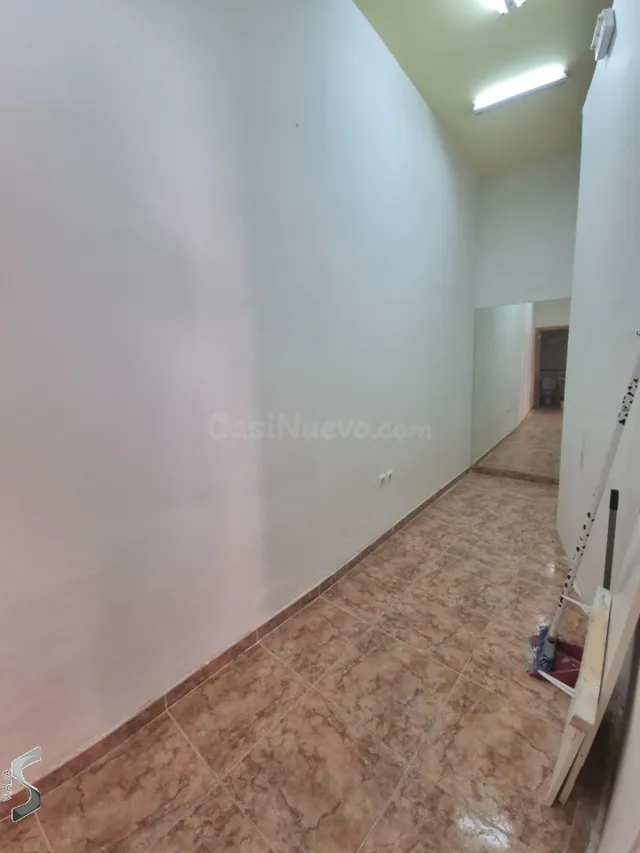 Local comercial 48m² en alquiler - CENTRO - foto 5