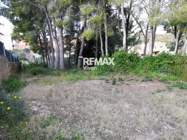 Terreno para 5 adosados en Segur de Calafell — 3