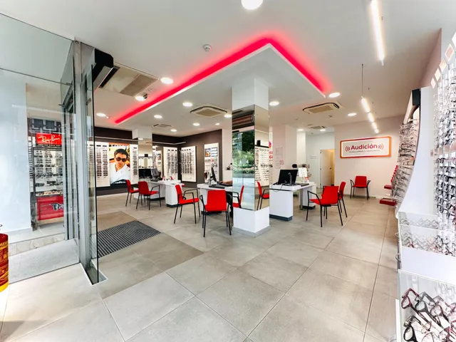 Local comercial 27m² en venta - Gran capitan — 6