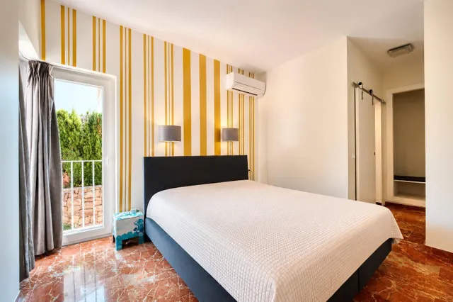 Magnífica villa en entorno privilegiado con excelentes vistas — 9