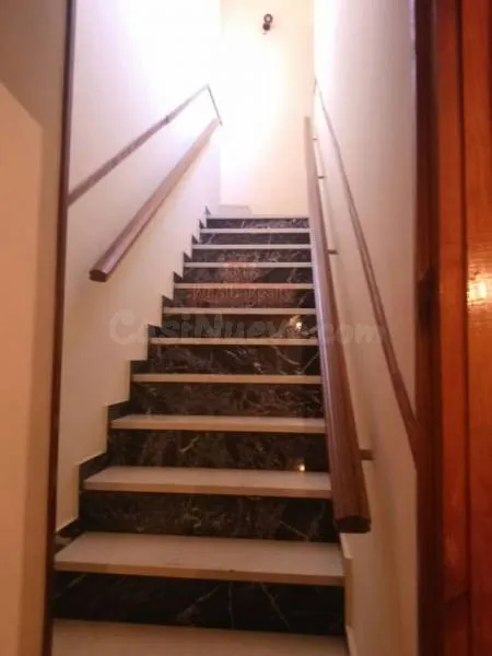 Edificio comunicado con casa  en Requena una oportunidad unica — 4