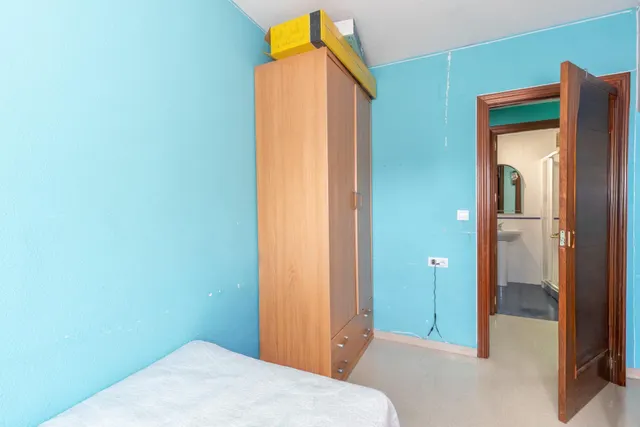PISO VPO DE CUATRO DORMITORIOS CON GARAJE EN PADRE CLARET — 12