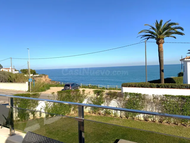IMPRESIONANTE CASA EN PRIMERA LÍNEA CON VISTAS AL MAR, PISCI - foto 3