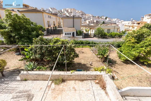 TERRENO URBANO EN LA HERRADURA — 19