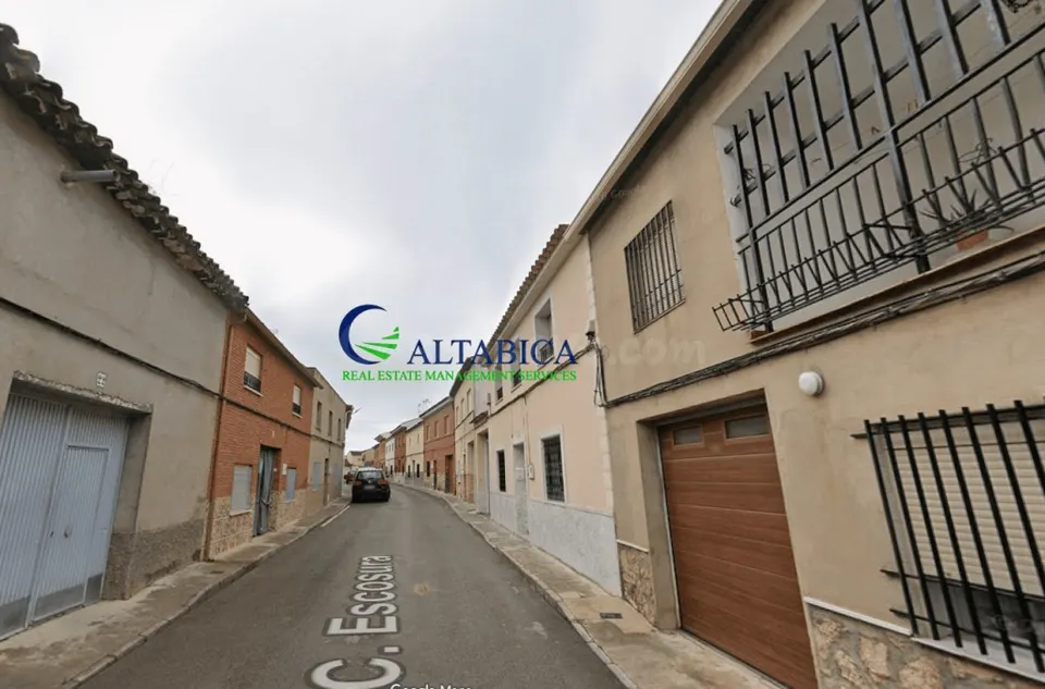 Casa-Chalet en Venta en Quintanar De La Orden Toledo