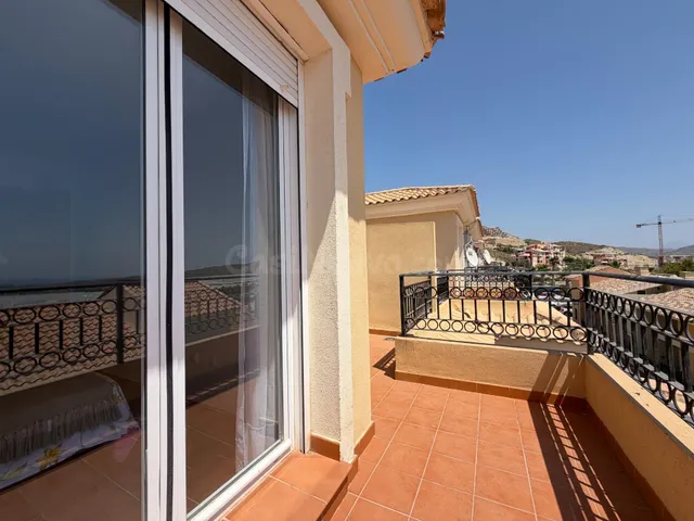 EXCLUSIVA VIVIENDA EN BONALBA GOLF – MUTXAMEL (ALICANTE) — 5