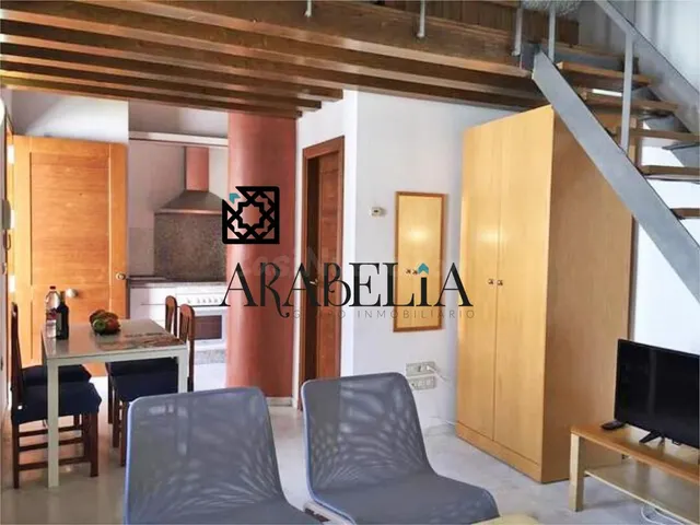 PRECIOSO DÚPLEX LOFT EN LA ZONA DE LA RIBERA