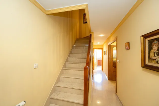 Espectacular casa unifamiliar en recinto cerrado en Granada capital — 13