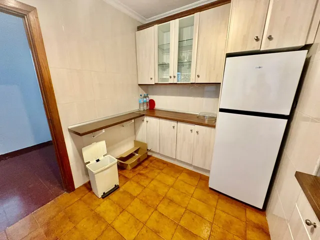PISO DE GRANDES DIMENSIONES — 6